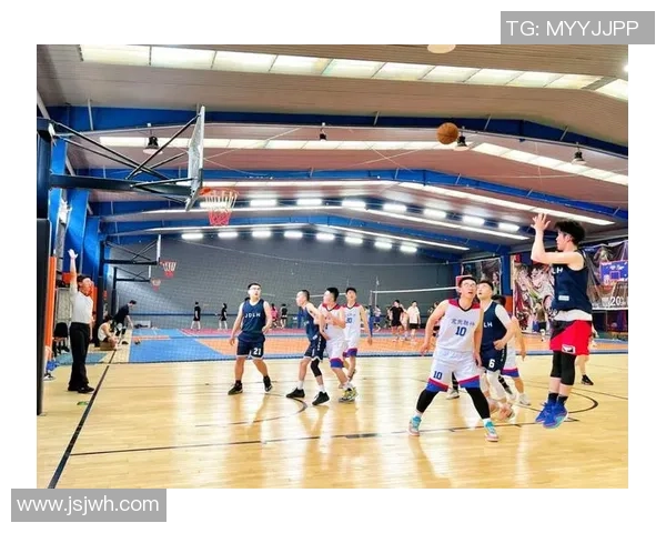 以篮球为核心探讨团队协作精神与竞技魅力在现代体育文化中的重要作用