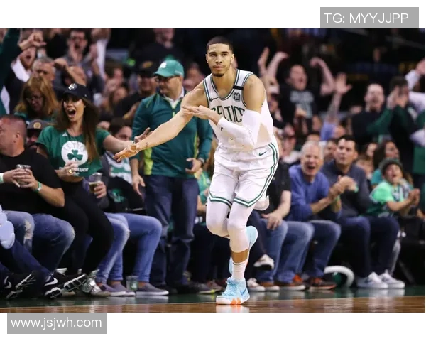 杰森·塔图姆领衔凯尔特人新赛季征程分析及未来发展前景预测