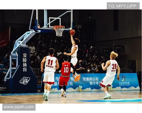 篮球点燃青春激情奋勇拼搏展现团队精神与无限可能 篮球点燃青春激情奋勇拼搏展现团队精神与无限可能